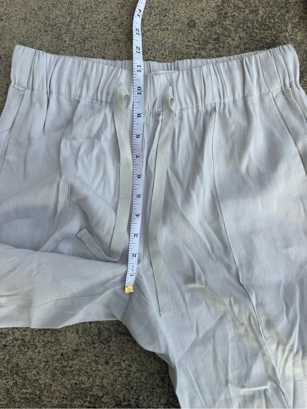 Babaton light gray